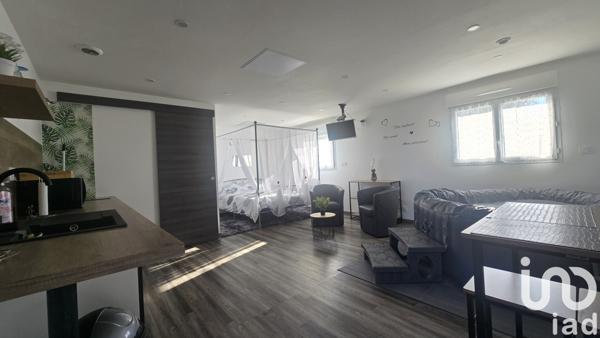 Maison à vendre 7 pièces 278 m² Cours-de-Pile