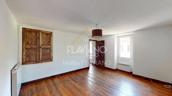 MAISON - PROCHE CENTRE-VILLE - JARDIN & GARAGE Barcelonnette (04400)
