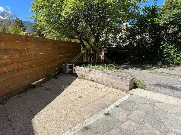 MAISON - PROCHE CENTRE-VILLE - JARDIN & GARAGE Barcelonnette (04400)