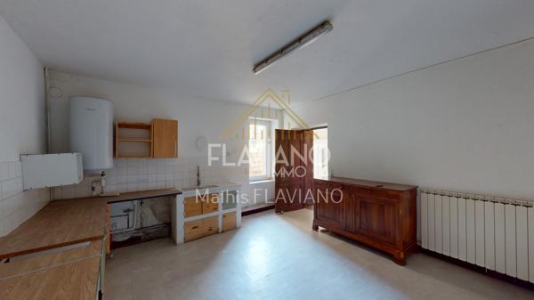MAISON - PROCHE CENTRE-VILLE - JARDIN & GARAGE Barcelonnette (04400)