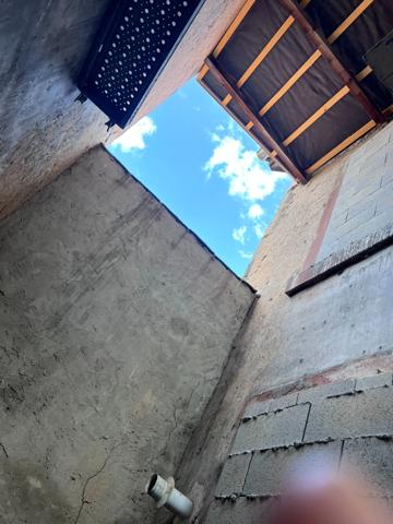 🏠 Triplex à rénover – 60 m² au sol – Terrasse 15 m² – 76 000 € FAI 📍 Sarreguemines – Centre-ville