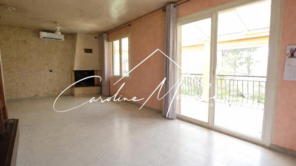 Maison T4 de 85m² à rénover sur terrain de 5000m² en zone naturelle – Ventabren