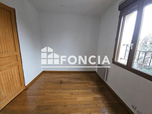 Location Maison 5 pièces 125.16 m² - 111 AVENUE DE LA REPUBLIQUE Villejuif 94800