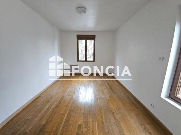 Location Maison 5 pièces 125.16 m² - 111 AVENUE DE LA REPUBLIQUE Villejuif 94800