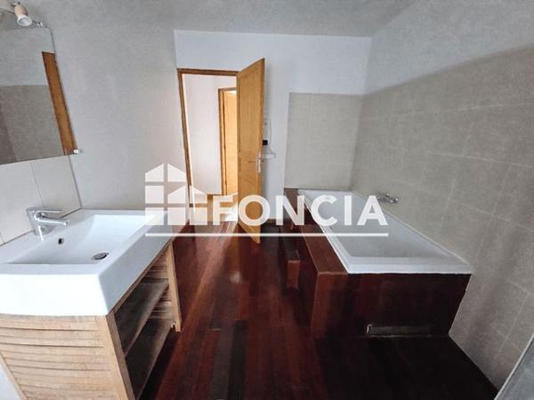 Location Maison 5 pièces 125.16 m² - 111 AVENUE DE LA REPUBLIQUE Villejuif 94800