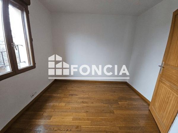 Location Maison 5 pièces 125.16 m² - 111 AVENUE DE LA REPUBLIQUE Villejuif 94800
