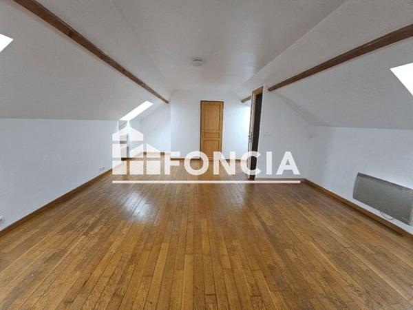 Location Maison 5 pièces 125.16 m² - 111 AVENUE DE LA REPUBLIQUE Villejuif 94800