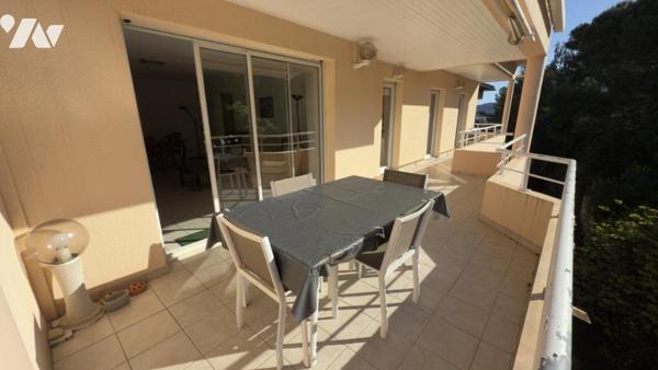 Grand T3 à vendre avec garage de 24m² et terrasse