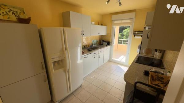 Grand T3 à vendre avec garage de 24m² et terrasse