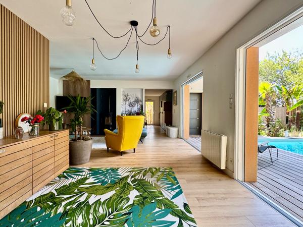 Maison 6 pièce(s) 4 chambre(s) 135 m²