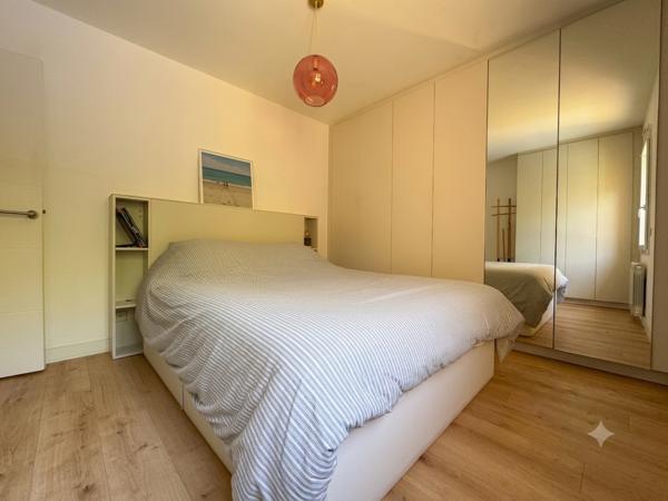 Maison 6 pièce(s) 4 chambre(s) 135 m²