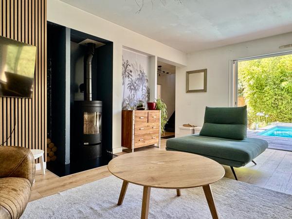 Maison 6 pièce(s) 4 chambre(s) 135 m²