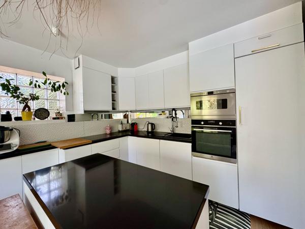 Maison 6 pièce(s) 4 chambre(s) 135 m²