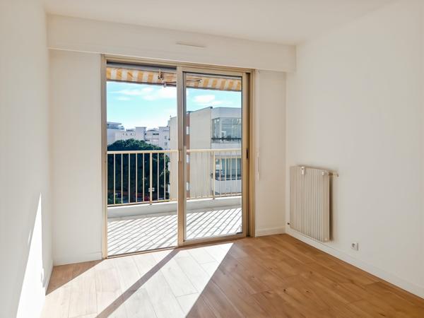 APPARTMENT T3 AVENUE DE MADRID