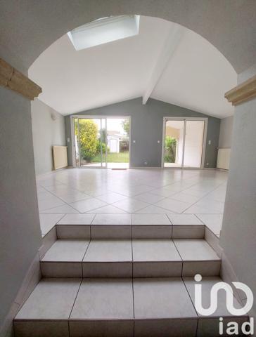 Maison à vendre 6 pièces 137 m² Carbon-Blanc