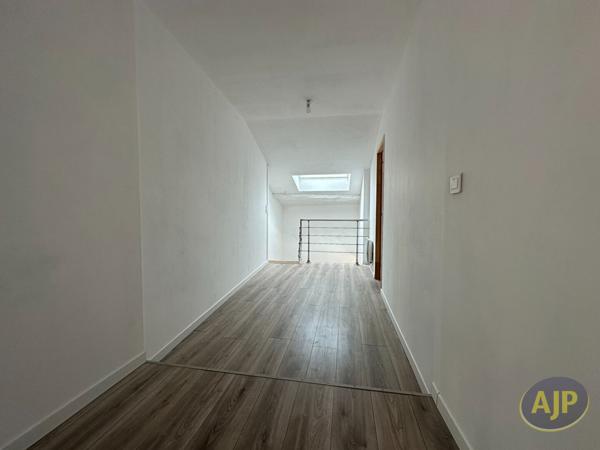 Vente maison Mirambeau : 190 800 € - AJP Immobilier Pons
