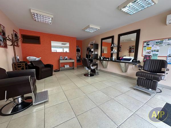 Vente maison Mirambeau : 190 800 € - AJP Immobilier Pons