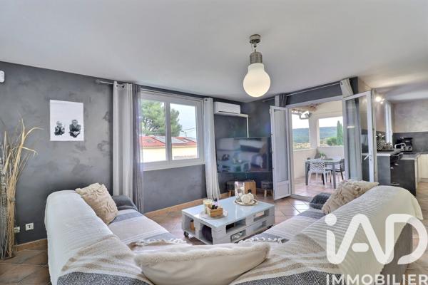 Maison à vendre 5 pièces 122 m² Saint-Mitre-les-Remparts