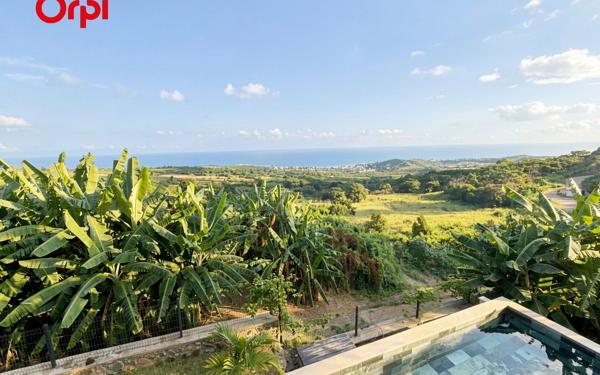 Maison à vendre    5 pièces • 129,95 m2 Saint-Paul