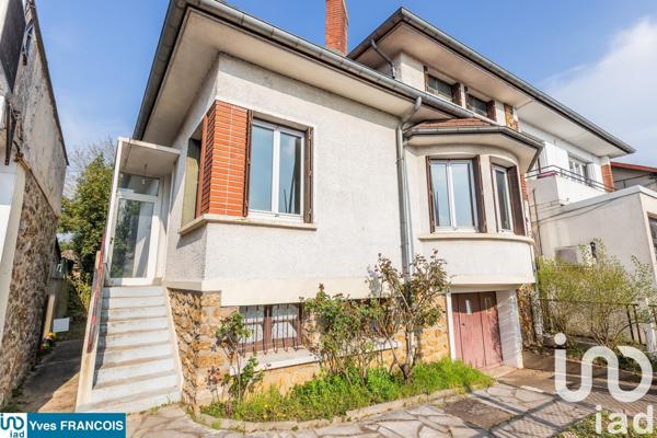 Maison à vendre 6 pièces 121 m² Sainte-Geneviève-des-Bois