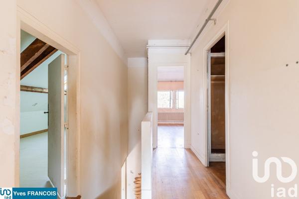 Maison à vendre 6 pièces 121 m² Sainte-Geneviève-des-Bois