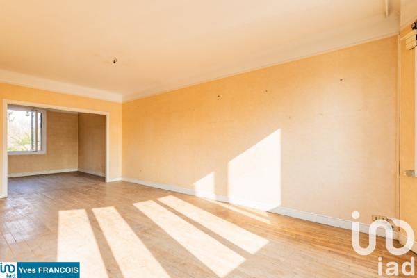 Maison à vendre 6 pièces 121 m² Sainte-Geneviève-des-Bois