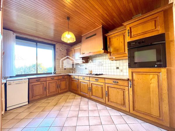 Maison familiale avec jardin et terrasse