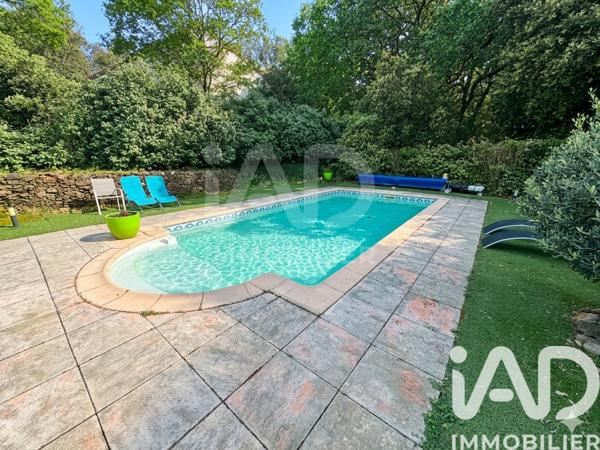 Maison à vendre 5 pièces 210 m² Molières-sur-Cèze