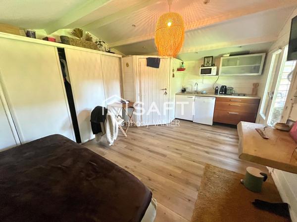 Appartement d'exception avec dépendance, 3 stationnements, calme