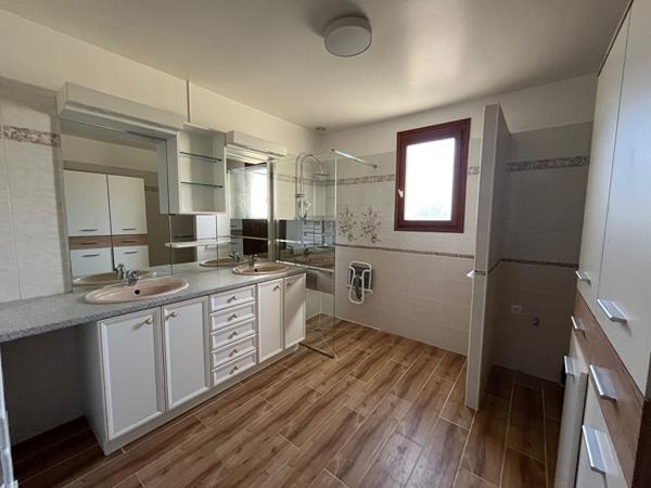 Maison Saint Hilaire 5 pièce(s) 152 m2