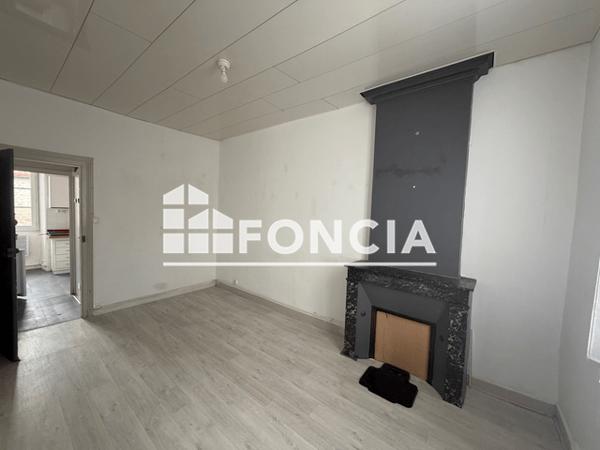 Location Studio 33 m² - Angouleme 16000