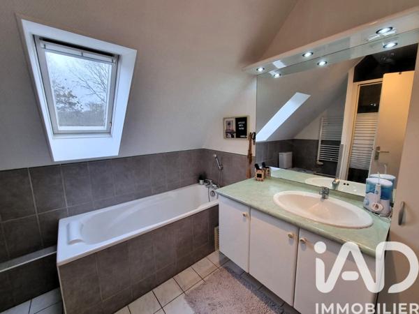 Maison à vendre 6 pièces 140 m² Maisse