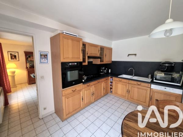 Maison à vendre 6 pièces 140 m² Maisse