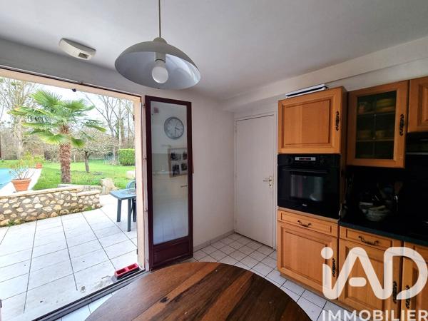 Maison à vendre 6 pièces 140 m² Maisse