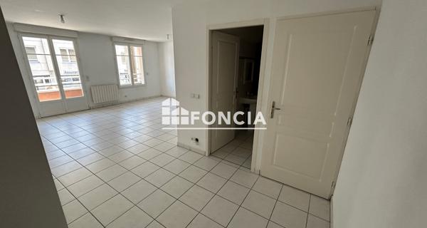 Location Studio 38.14 m² - Portes-lès-valence 26800