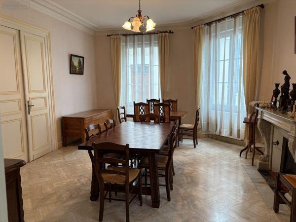 Maison de ville à vendre à Mamers dans la Sarthe (72600), ref : 13873/957CV   
Centre ville