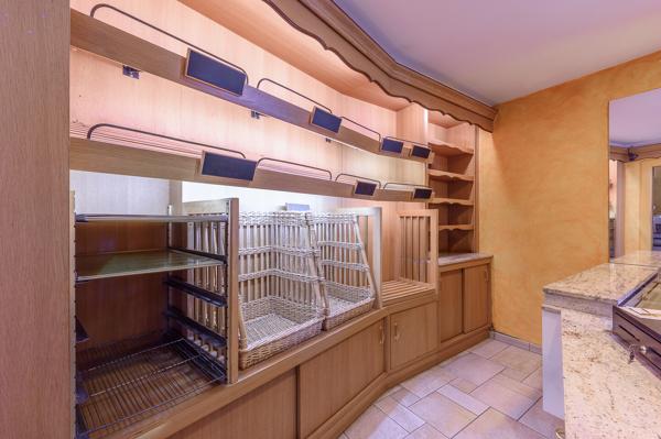 Boulangerie et appartement