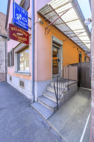 Boulangerie et appartement