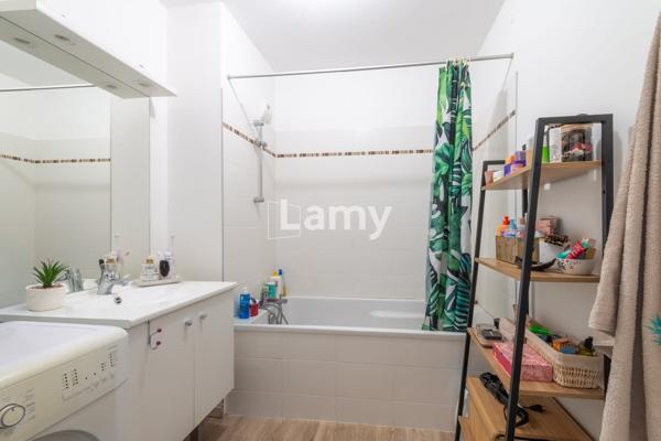 Appartement t3 + terrasses + parking