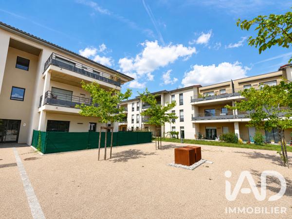 Appartement à vendre 4 pièces 72,4 m² Saint-Just-Saint-Rambert