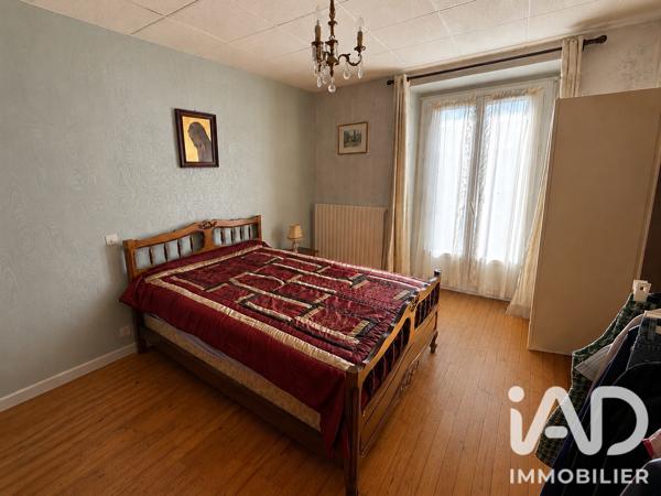 Maison à vendre 12 pièces 310 m² Bains