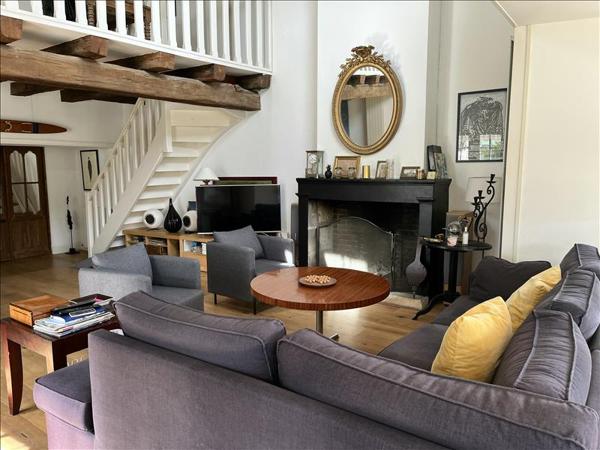 Maison à vendre |  Puilboreau |  6 pièces | 210 m²