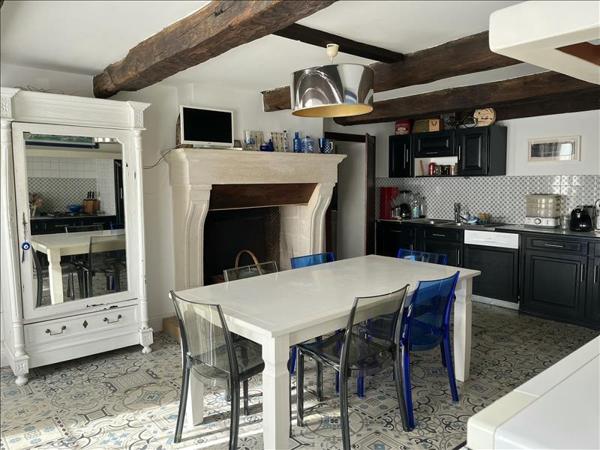 Maison à vendre |  Puilboreau |  6 pièces | 210 m²