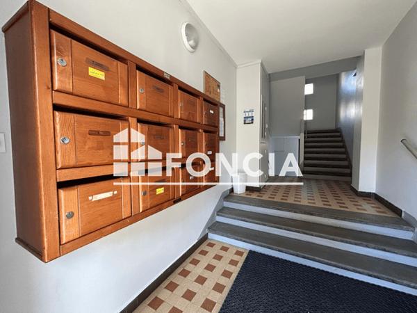 Location Appartement meublé 3 pièces 63.7 m² - 38 40 RUE ANATOLE FRANCE Grenoble 38100