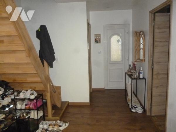 Maison 3 pièces, sur terrain de 903 m²