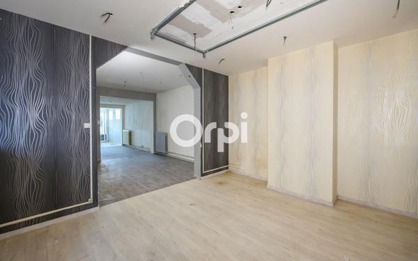 Maison à vendre    6 pièces • 133 m2 Escaudain