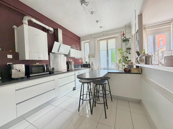 Magnifique appartement haussmannien rénové de 130 m²