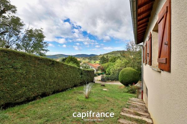 Maison à vendre 5 pièces VAUGNERAY (69) de 120m² habitable avec garage de 60m² sur parcelle de 844m²