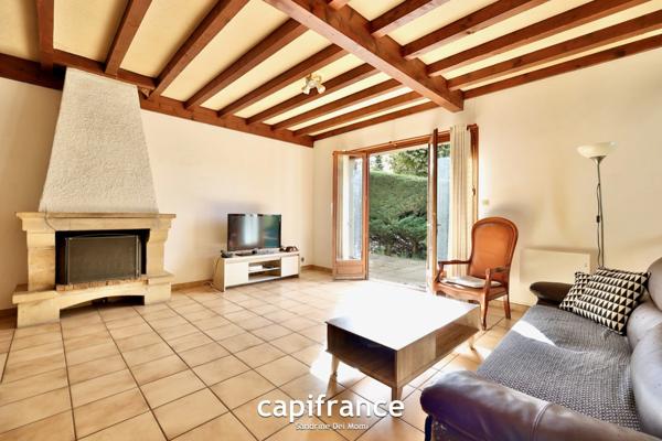 Maison à vendre 5 pièces VAUGNERAY (69) de 120m² habitable avec garage de 60m² sur parcelle de 844m²