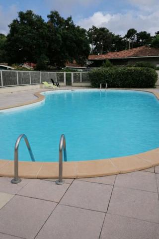 Apt rez-de-jardin, piscine, place de parking - Moliets plage